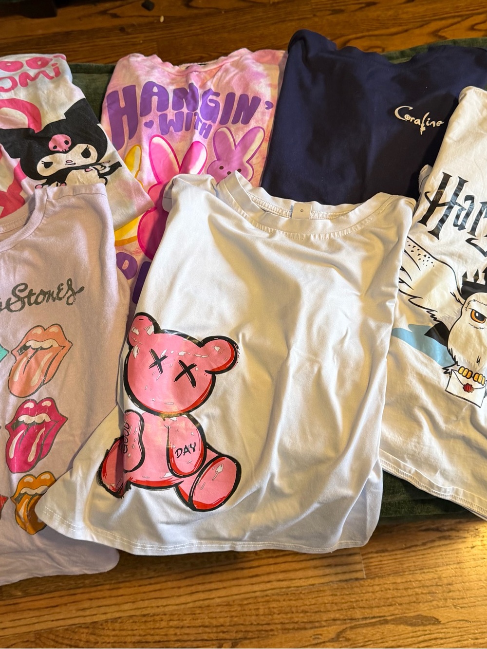 Hello Kitty Cream, Coraline, Harry Potter and more graphic t shirts bundle